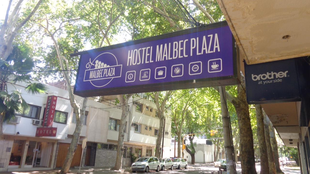 Hostel Malbec Plaza Mendoza Exterior photo